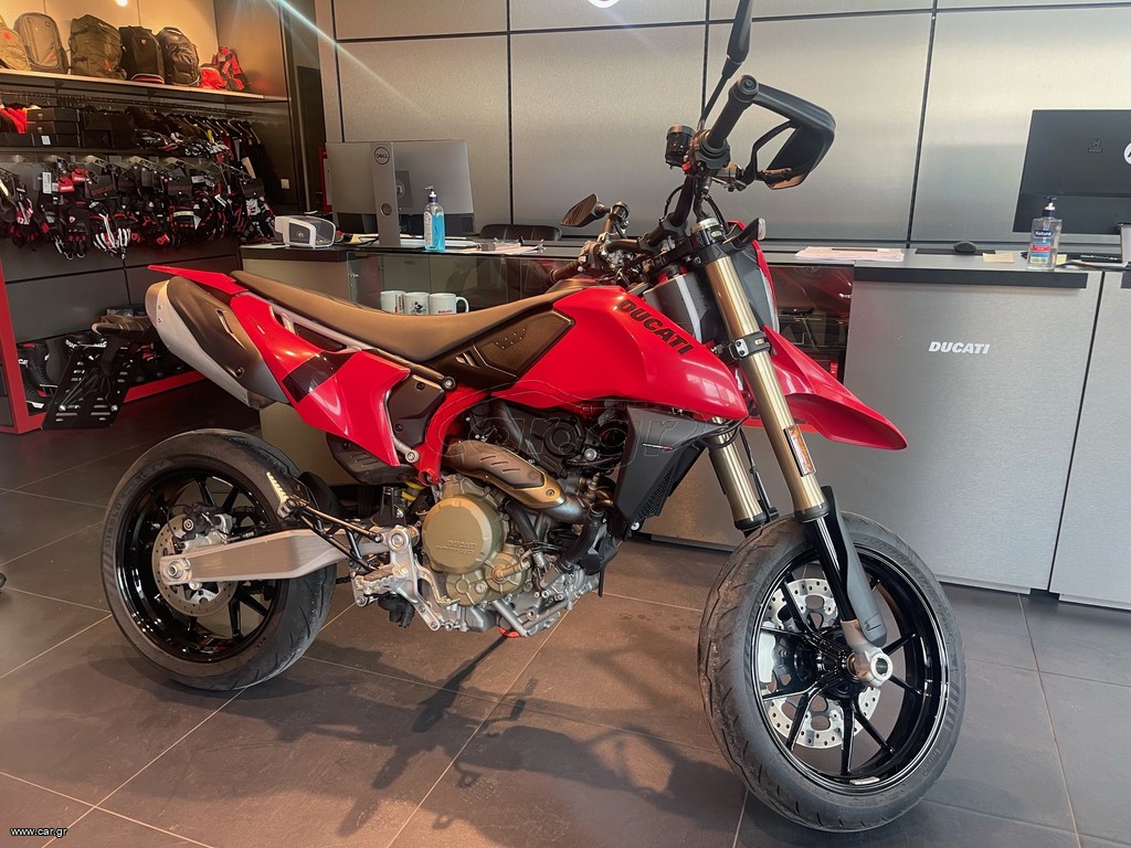 Ducati Hypermotard 2025 698