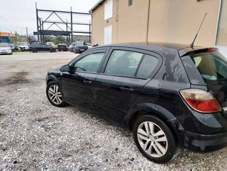 Opel Astra 2007-thumb-5
