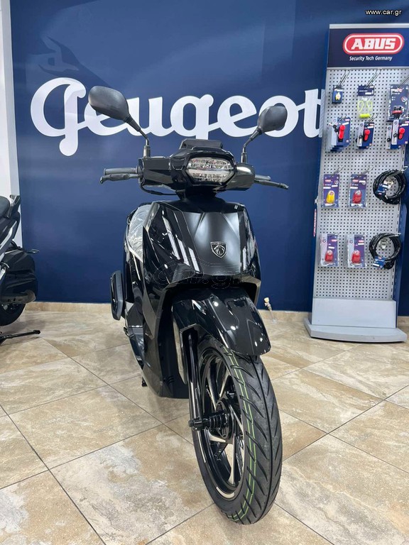 Peugeot Tweet 2025