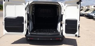 Κλούβα Fiat 2018 DOBLO 1.600cc 105ps  Maxi  A/C  3Θέσιο-thumb-11