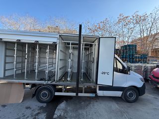 Ψυγείο Mercedes-Benz 2021 314-thumb-1