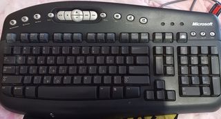 Πωλείται πληκτρολόγιο Microsoft