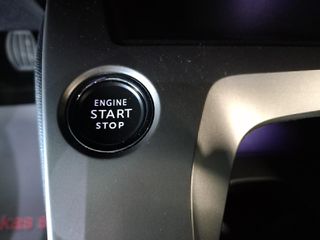 Peugeot 308 2022 1,2 PureTech-thumb-34