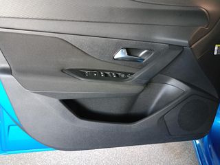 Peugeot 308 2022 1,2 PureTech-thumb-19