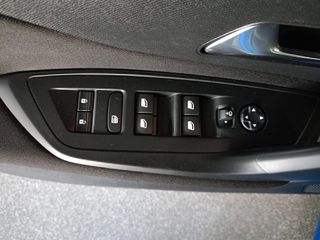 Peugeot 308 2022 1,2 PureTech-thumb-20