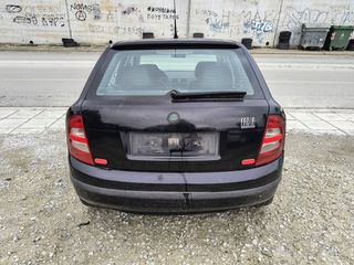 ΦΑΝΑΡΙΑ ΠΙΣΩ SKODA FABIA 02 **AUTO IKAS**