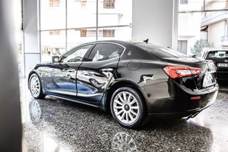 Maserati Ghibli 2016-thumb-12