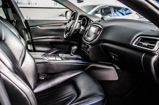 Maserati Ghibli 2016-thumb-27