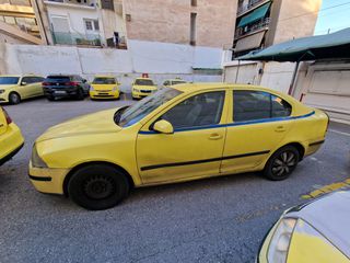 Skoda Octavia 2008-thumb-1