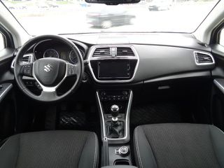 Suzuki SX4 S-Cross 2017 4X4 LED KLIMA KAMERA DIESEL-thumb-13
