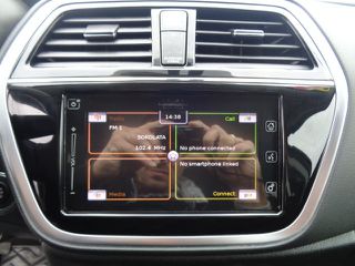 Suzuki SX4 S-Cross 2017 4X4 LED KLIMA KAMERA DIESEL-thumb-26