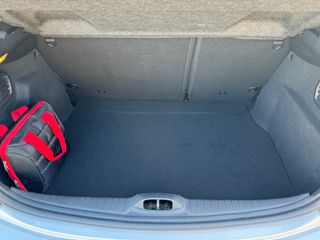 Peugeot 208 2018 `1,2 Pure Tech Allure 110ps AUTOMATO-thumb-15