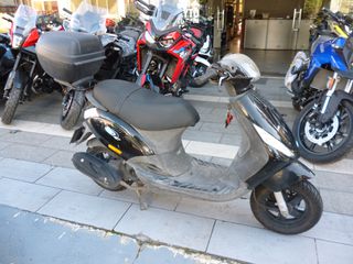 Piaggio ZIP 50 4T 2012