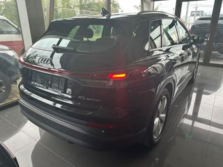 Audi Q4 e-tron 2021-thumb-1