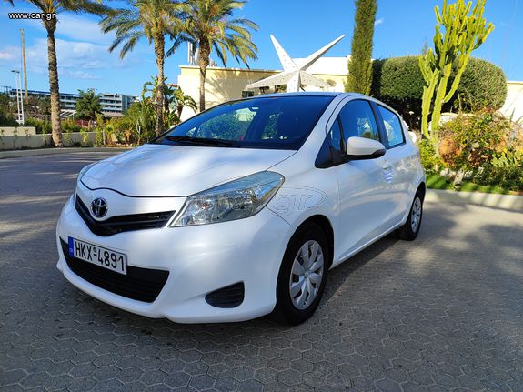 Toyota Yaris 2014