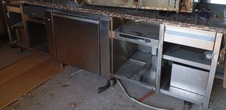 Παραδοτήριο με ψυγείο . 2,80μ. ΣΤ-Α21