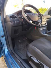 Ford Focus 2007-thumb-2
