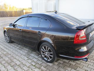 Skoda Octavia 2008-thumb-3