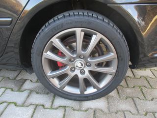 Skoda Octavia 2008-thumb-5