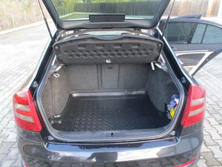 Skoda Octavia 2008-thumb-8