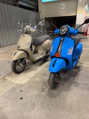 Piaggio Vespa 2025 GTS 310-thumb-1