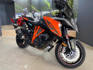 KTM 1290 Super Duke GT 2018