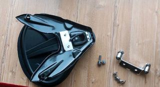 BMW R18 σέλα bobber-thumb-2