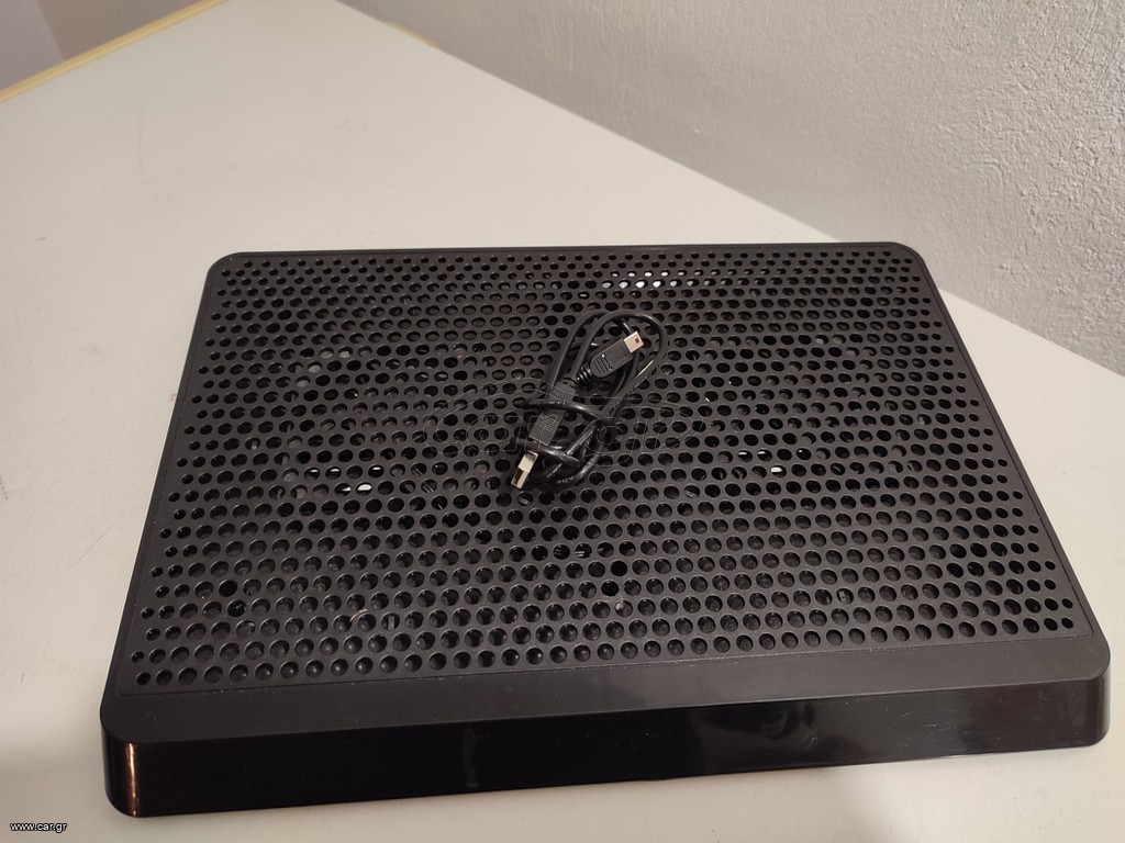 ΒΑΣΗ LAPTOP
