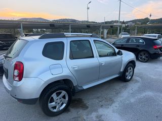 Dacia Duster 2011-thumb-2