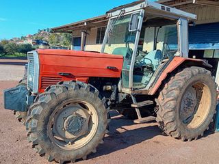 Tractor Agco - Massey Ferguson 1995