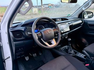 Toyota Hilux 2018 2.5 DIESEL 4X4-thumb-35
