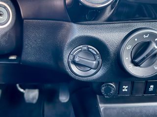 Toyota Hilux 2018 2.5 DIESEL 4X4-thumb-49
