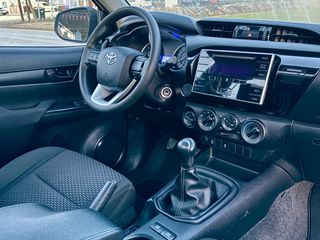 Toyota Hilux 2018 2.5 DIESEL 4X4-thumb-56