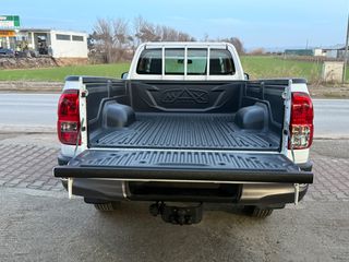 Toyota Hilux 2018 2.5 DIESEL 4X4-thumb-17