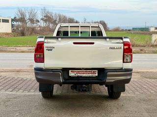 Toyota Hilux 2018 2.5 DIESEL 4X4-thumb-14