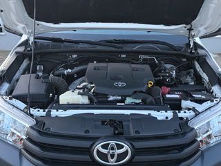 Toyota Hilux 2018 2.5 DIESEL 4X4-thumb-59