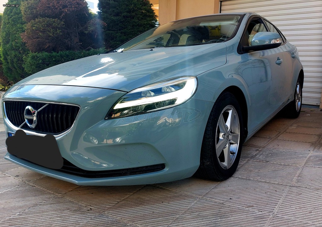 Volvo V40 2017 1.5 152HP AUTOMATIC LIVSTYL