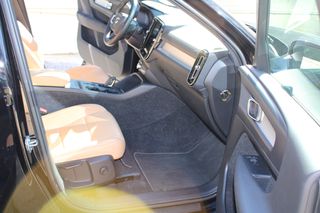 Volvo XC40 2020 ΜOMENTUM GEARTRONIC D3 2.0cc 150ps *ΓΡΑΜΜΑΤΙΑ*-thumb-20