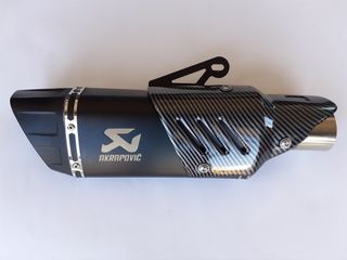 ΤΕΛΙΚΟ ΕΞΑΤΜΙΣΗΣ ΤΡΙΓΩΝΙΚΟ ΜΑΥΡΟ AKRAPOVIC