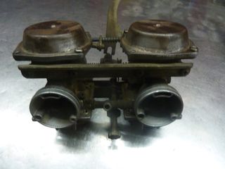 ΚΑΡΜΠΥΡΑΤΕΡ GSX 400 ΔΙΚΥΛΙΝΔΡΟ ΓΙΑ ΑΝΤΑΛΛΑΚΤΙΚΑ