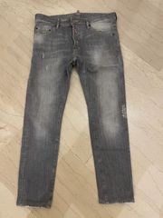 DSQUARED GREY WASH COOL GUY JEANS No 48
