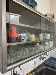 Επαγγελματική Ποτηριέρα Με Συρόμενα Κρύσταλλα Inox