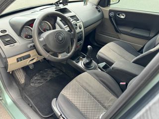 Renault Megane 2003-thumb-4