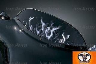 KURYAKYN FLAMES WINDSHIELD FOR HARLEY DAVIDSON-thumb-4