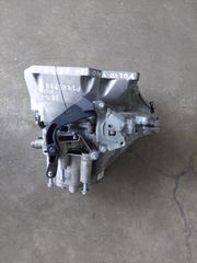VOLVO V40 2012- D2 1.560 ΚΥΒΙΚΑ ΠΕΤΡΕΛΑΙΟ 6-ΤΑΧΥΤΟ ΧΕΙΡΟΚΙΝΗΤΟ ΣΑΖΜΑΝ ΣΕ ΑΡΙΣΤΗ ΚΑΤΑΣΤΑΣΗ ΜΕ ΚΩΔΙΚΟΥΣ P1285228 & CV6R7002GD