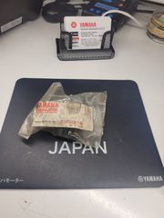 ΓΡΑΝΑΖΙ ΣΑΖΜΑΝ 3RD YAMAHA DT-200                  37F-17131-00-00