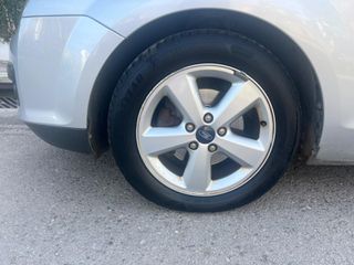 Ford Focus 2007-thumb-6