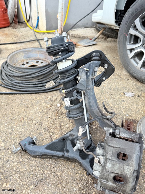 Ford Ranger 19-23’ μπουκάλα δεξιά