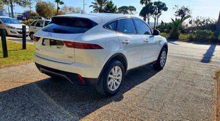 Jaguar E-Pace 2018-thumb-5