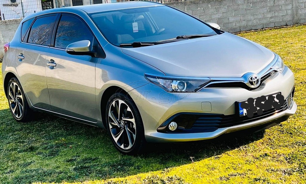 Toyota Auris '15 AURIS